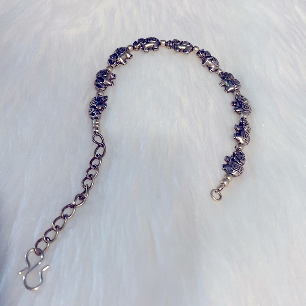 SOLD YEY !! Handmade Lucky Elephant Charms Beaded Bracelet Gift For - Picture 6 of 7